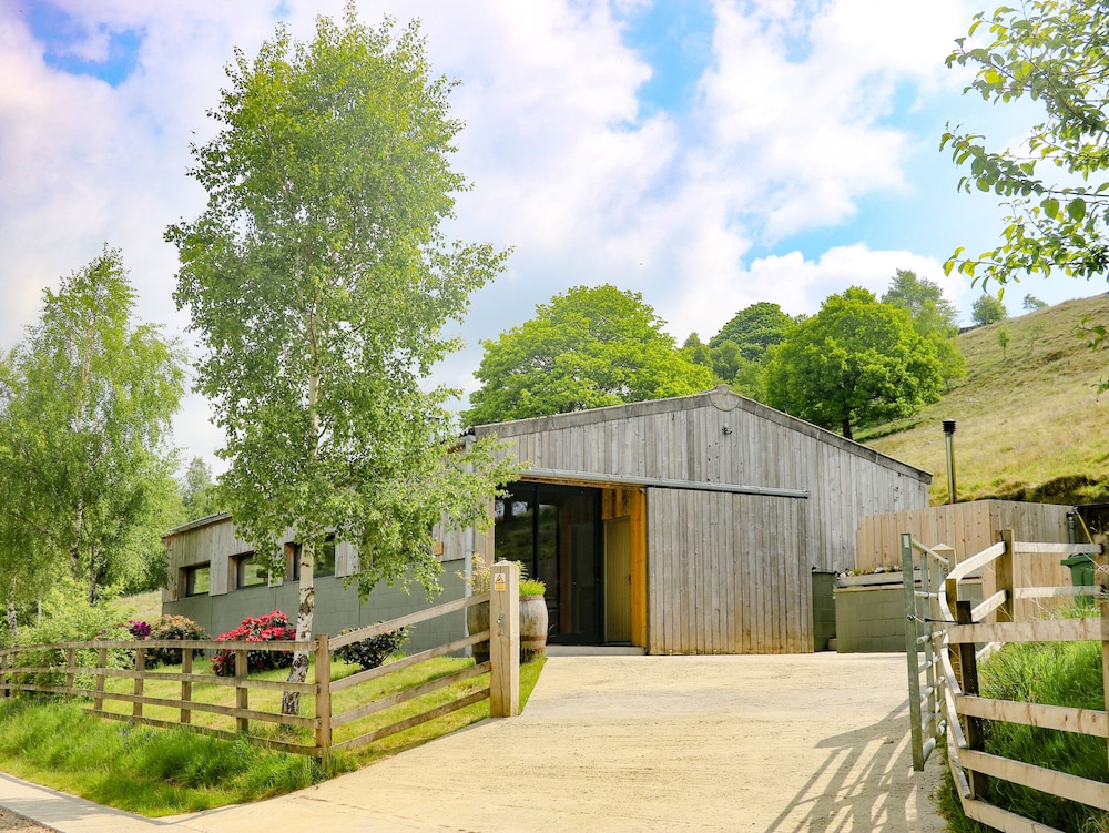 Rowan Bank Jacobs Wood — Keighley