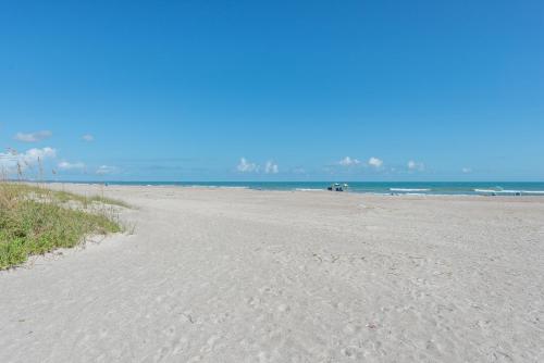 Canaveral Towers 401 - photo 9