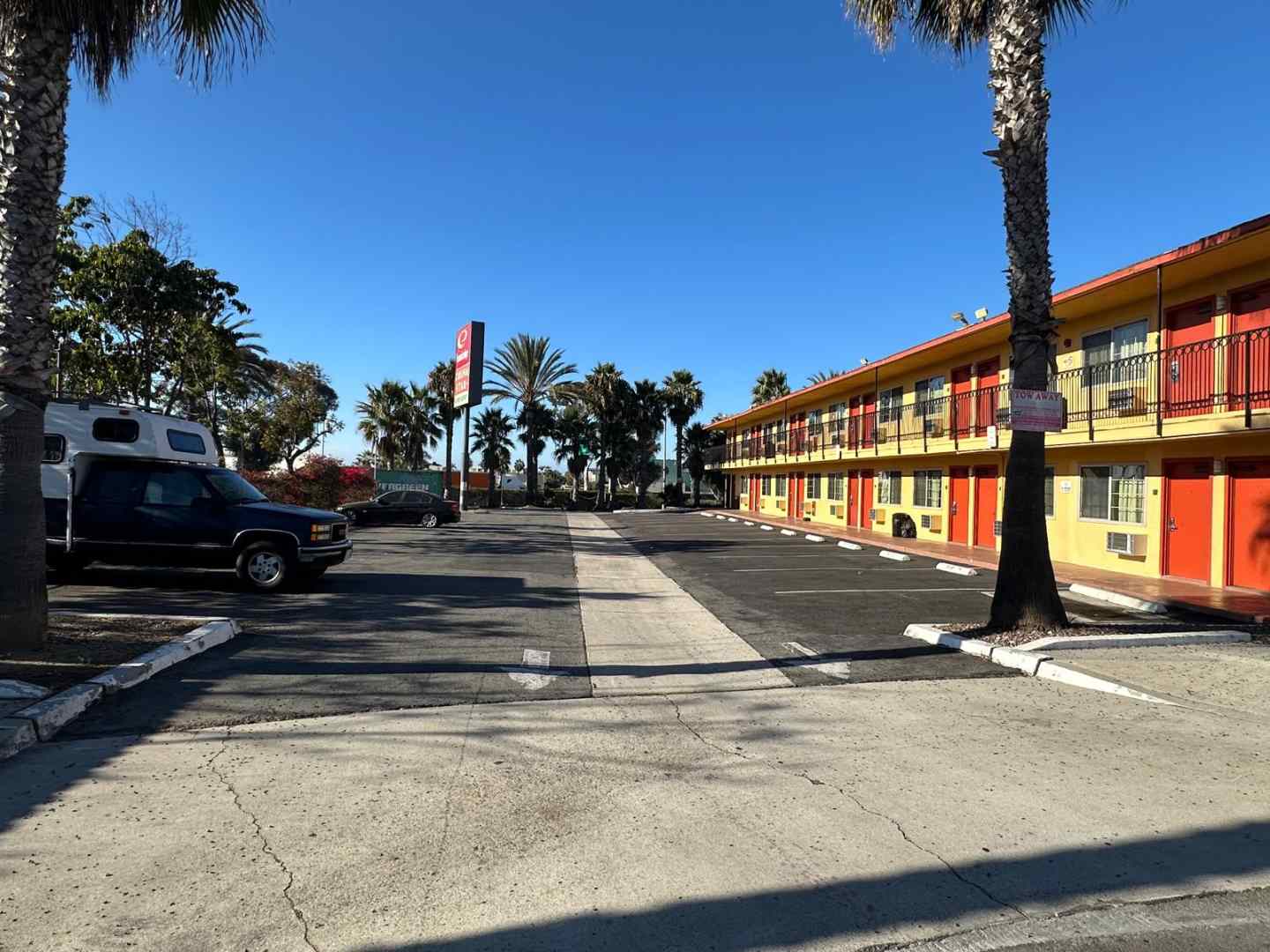 Hotel Avenida Oceanside Camp Pendleton - photo 22