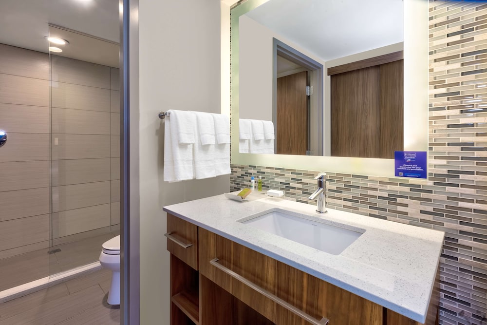 Homewood Suites by Hilton Pittsburgh Downtown - photo 28