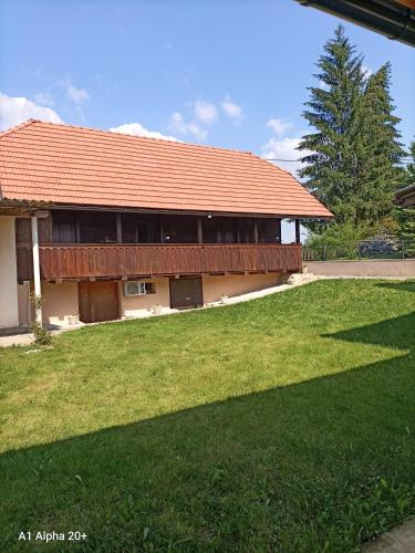 Family friendly house with a swimming pool Mihalic Selo Karlovac 20284 — 4-Star Luxury Hotel in Duga Resa, Croatia