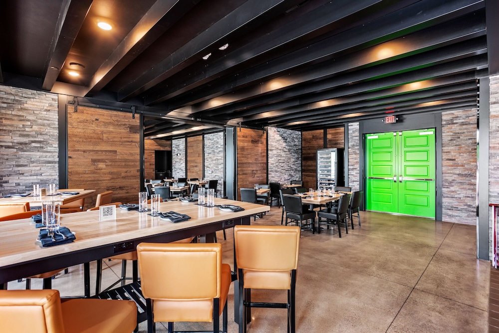 Cobblestone Hotel & Suites De Pere Green Bay - photo 66