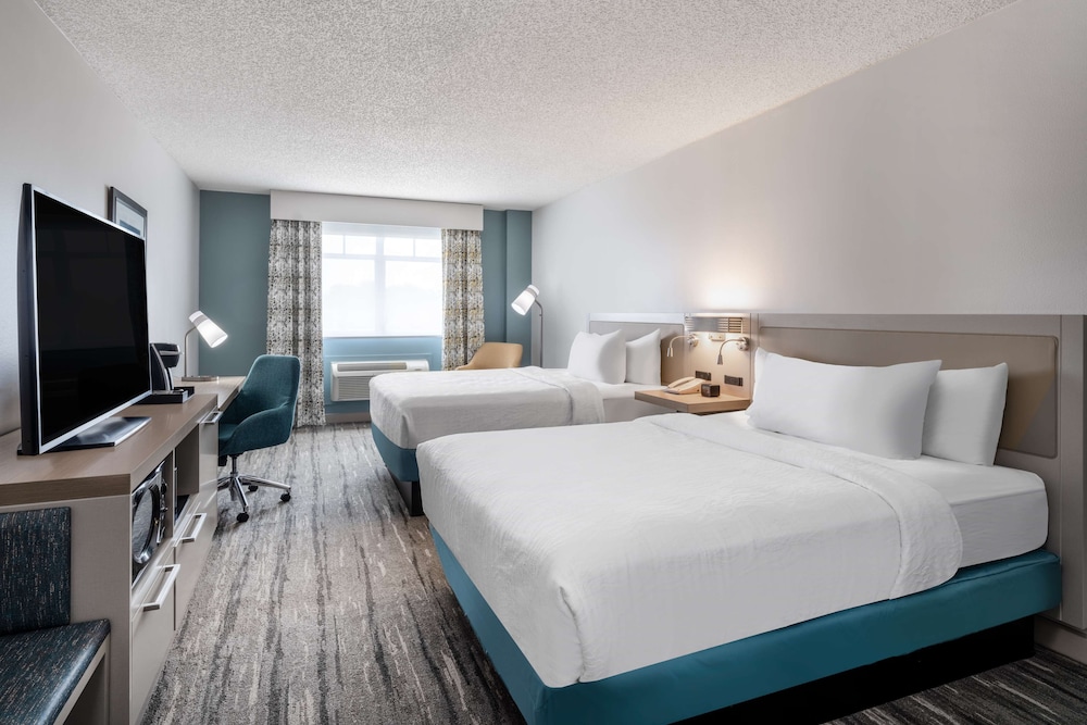 Hilton Garden Inn Jacksonville Ponte Vedra Sawgrass - photo 25