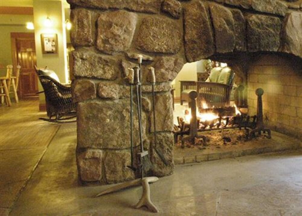Alps Boulder Canyon Inn - photo 55
