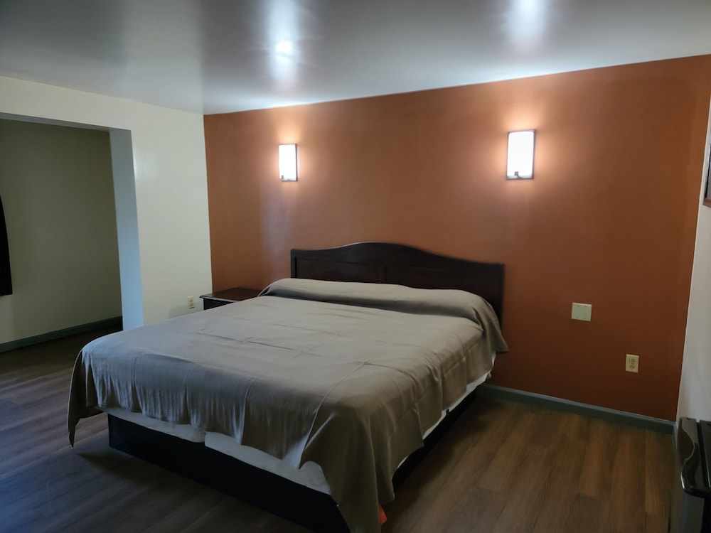 Hotel Vicenza — hotel in Monmouth Junction