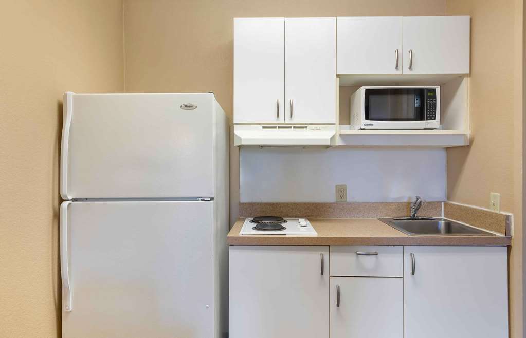 Extended Stay America Suites Bakersfield California Avenue - photo 21
