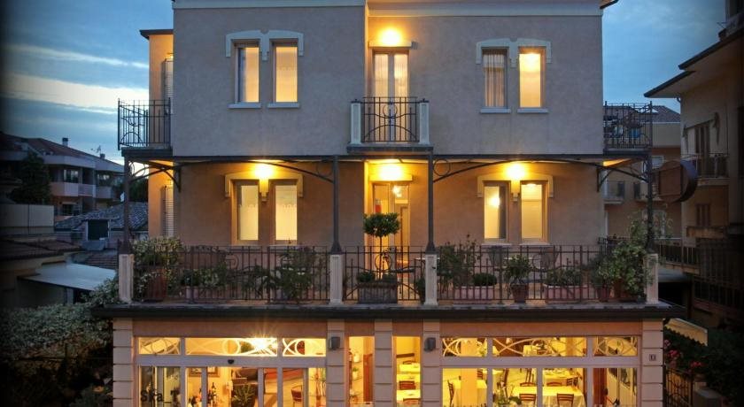 Hotel Villa Irma - last minute hotel in Rimini