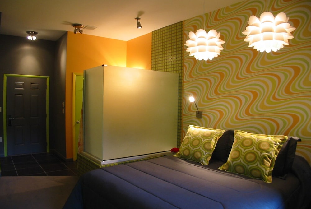 The Roxbury - photo 39