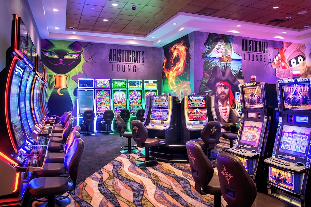 Mohegan Pennsylvania Casino Resort Adults Only 21 - photo 27