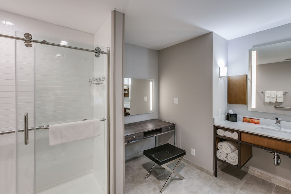 Hilton Garden Inn Ames - photo 24