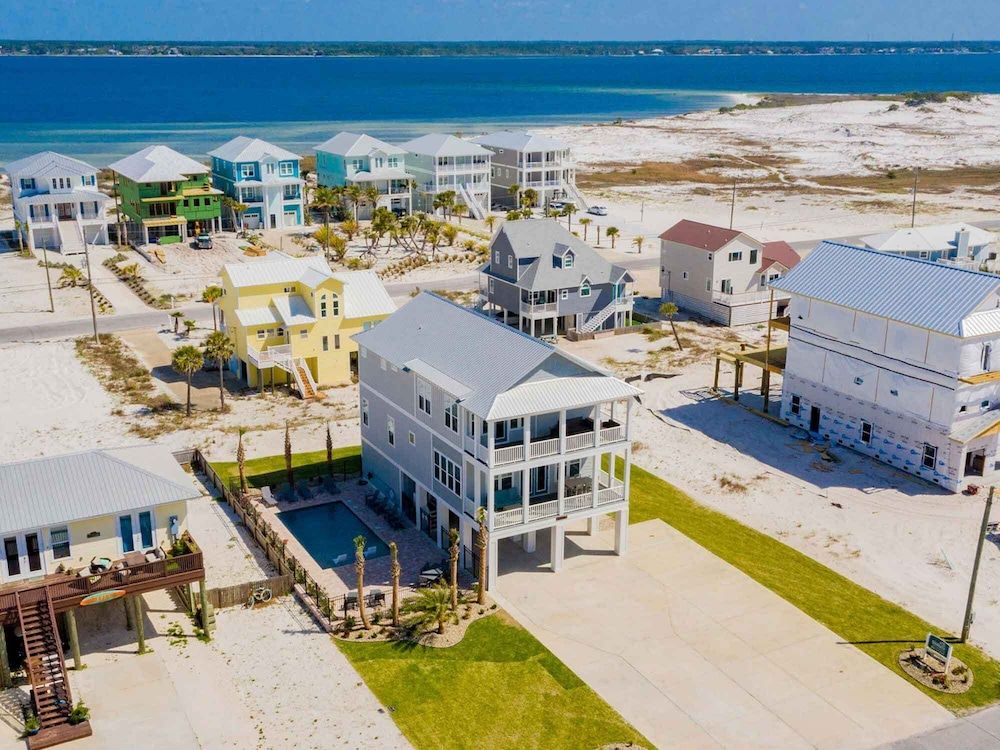 Just Beachy — hotel in Navarre