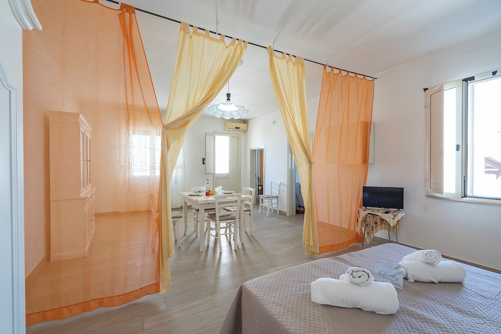Onde Dorate in Centre Close to Beach — 4-Star Luxury Hotel in Porto Cesareo, Italy