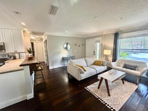 Starfish 641 - carbon neutral hotel in Sarasota