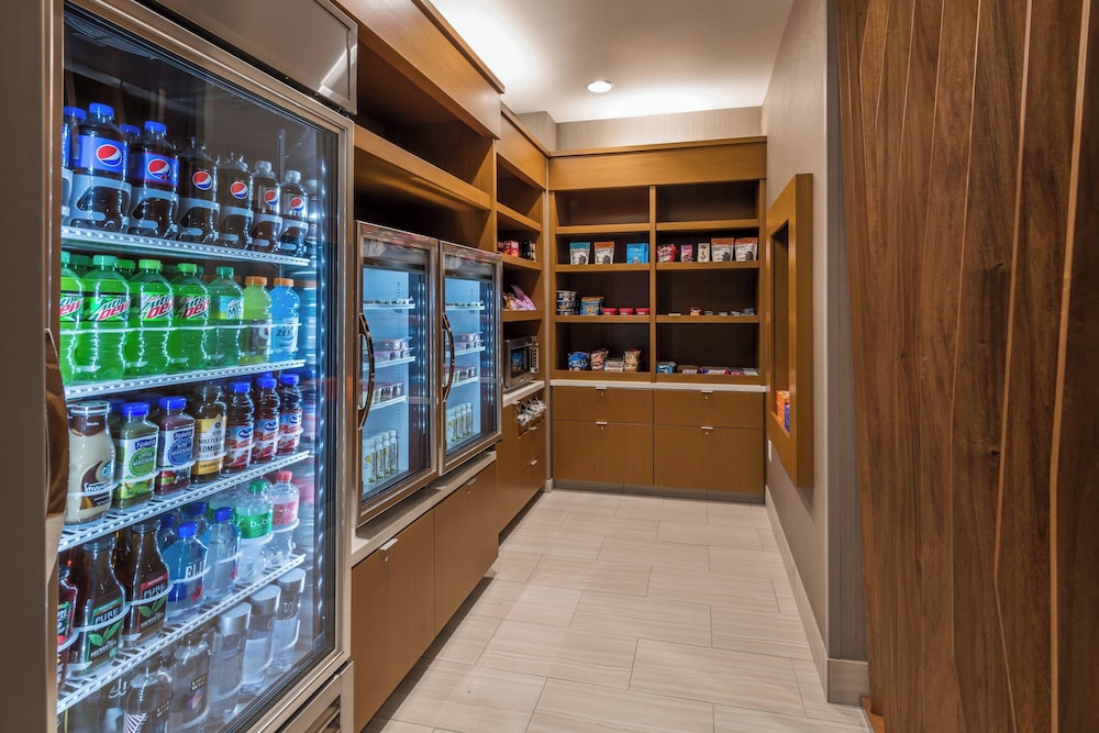 SpringHill Suites by Marriott Reno - photo 15