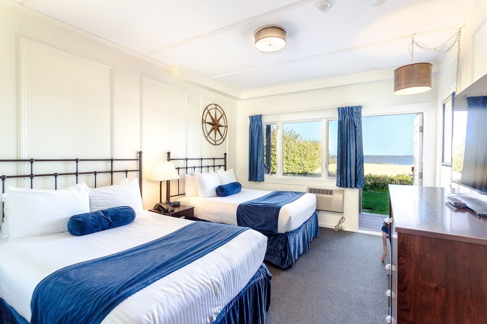 The Provincetown Inn - photo 12