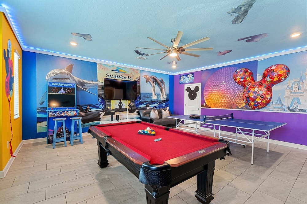 1194 Drop Lane