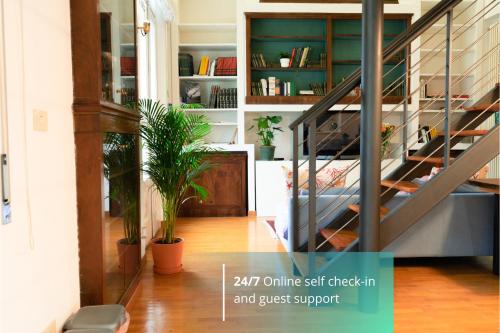 CityStay I Indipendenza Grand Apartment — 4-Star Luxury Hotel in Bologna, Italy