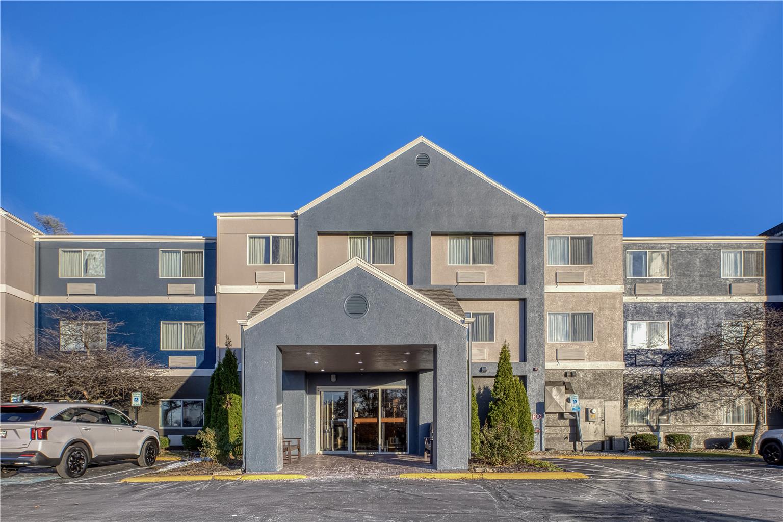 SureStay by Best Western Mount Pleasant Racine - photo 31