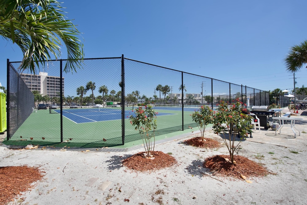 Estero Beach & Tennis 605 c - photo 11