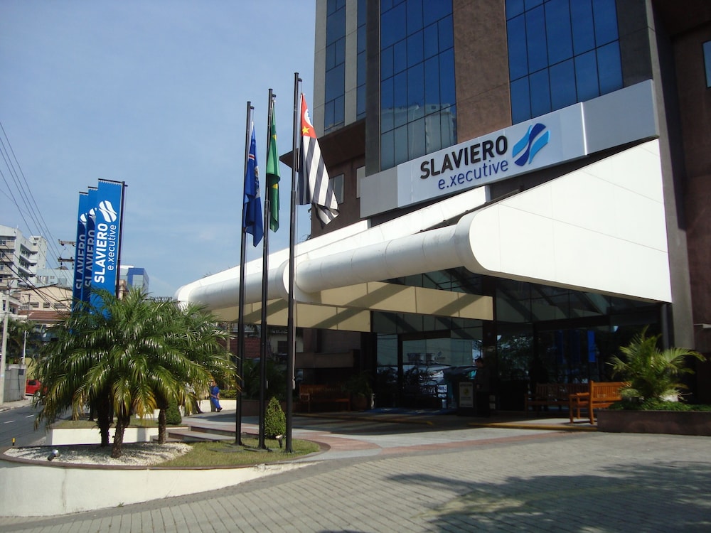 Slaviero Hotel Guarulhos Aeroporto - carbon neutral hotel in Guarulhos