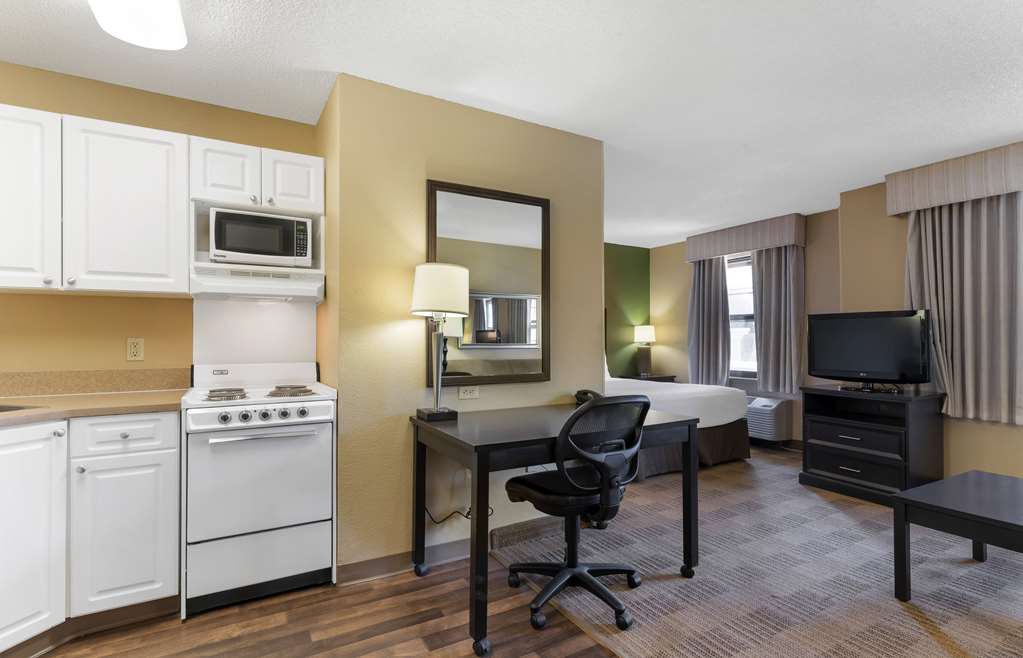 Extended Stay America Suites Oakland Alameda Airport - photo 15