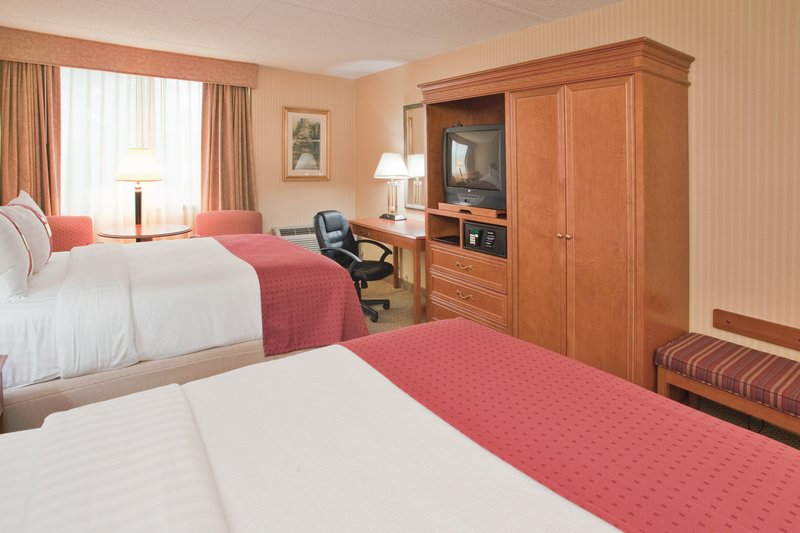 Holiday Inn Middletown Goshen - photo 8