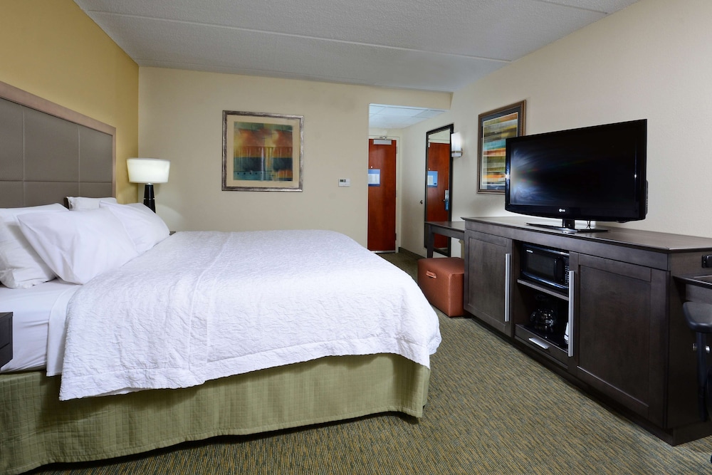 Hampton Inn Raleigh Town Of Wake Forest - photo 15