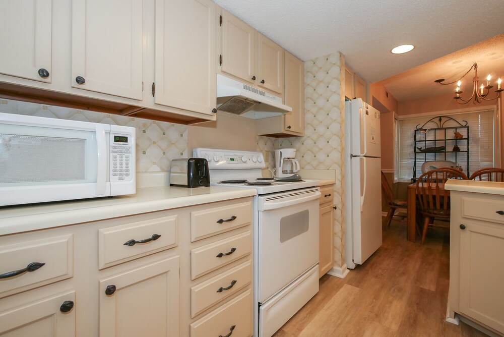 6 Beach Arbor - photo 9
