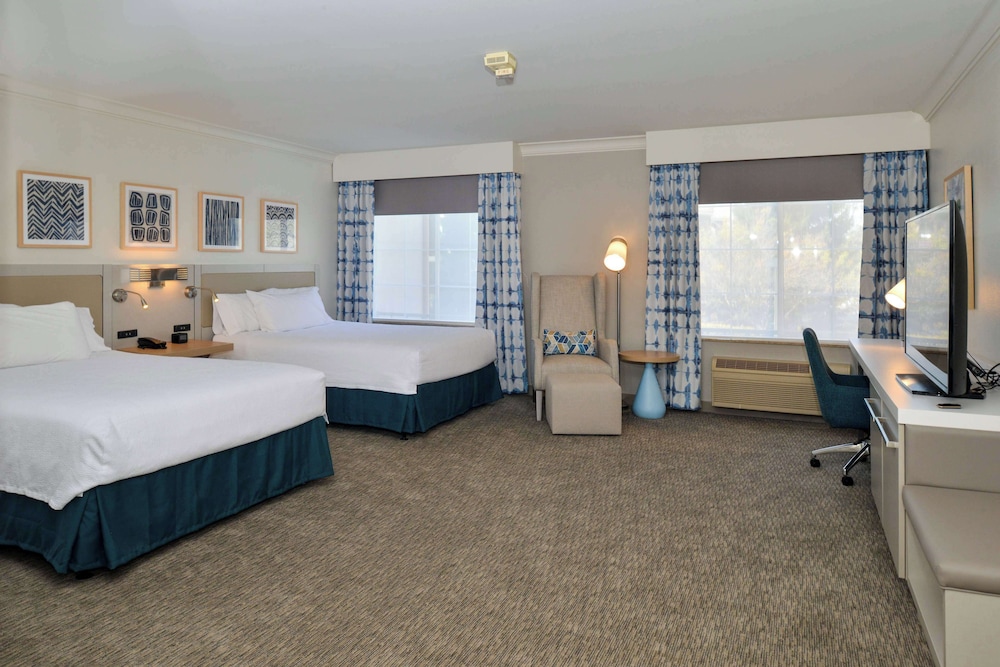 Hilton Garden Inn Napa - photo 17