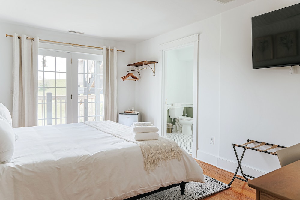 Batten Green Venue & Lodging - photo 16