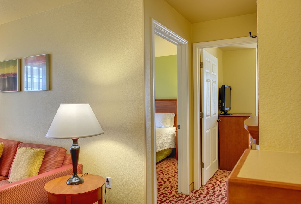 Towneplace Suites by Marriott Las Cruces - photo 7