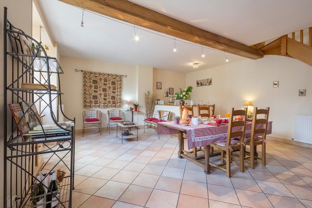 Logis de L'orme - carbon neutral hotel in Unknown City