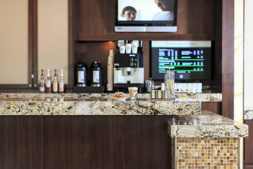 Charleston Marriott Town Center - photo 17
