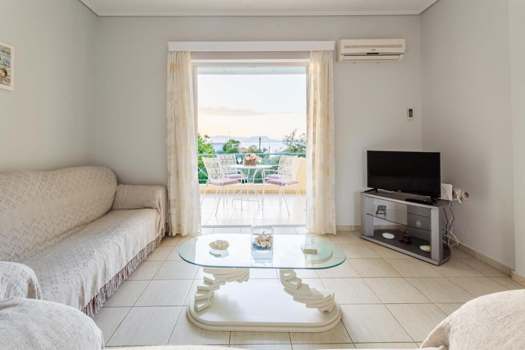 Seaview Terrace Haven Perfect Location By The Sea in Kalamata, Greece