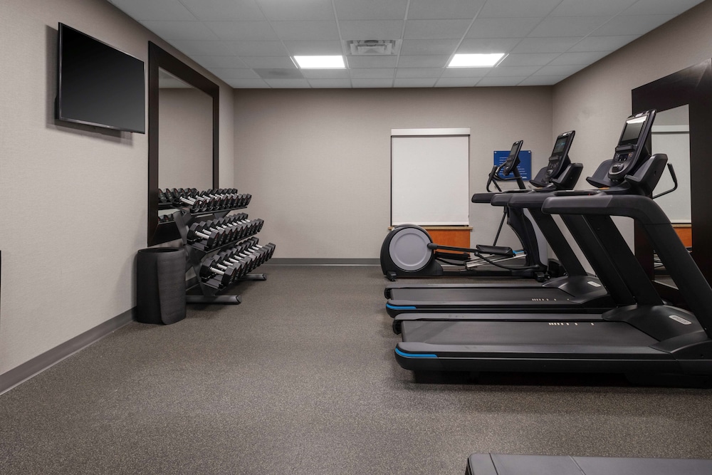 Hampton Inn Gretna Smith Mountain Lake - photo 15