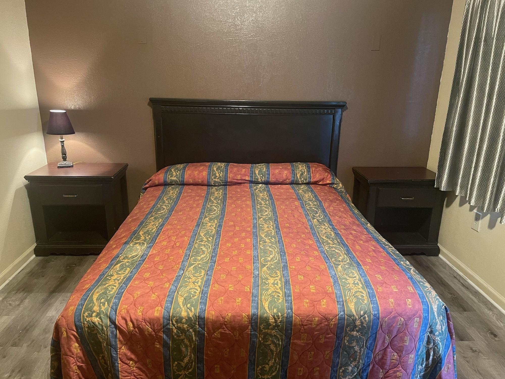 Colton Motel - photo 8