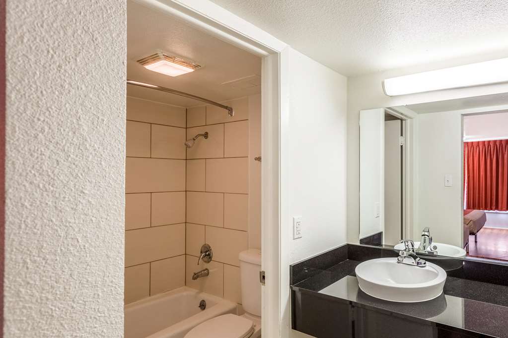 Motel 6 Fort Worth Tx Stockyards - photo 24