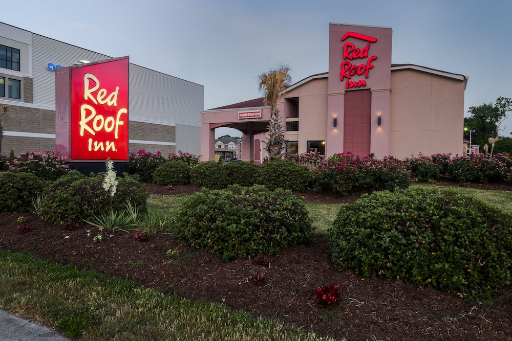 Red Roof Inn Virginia Beach Norfolk Airport - photo 11