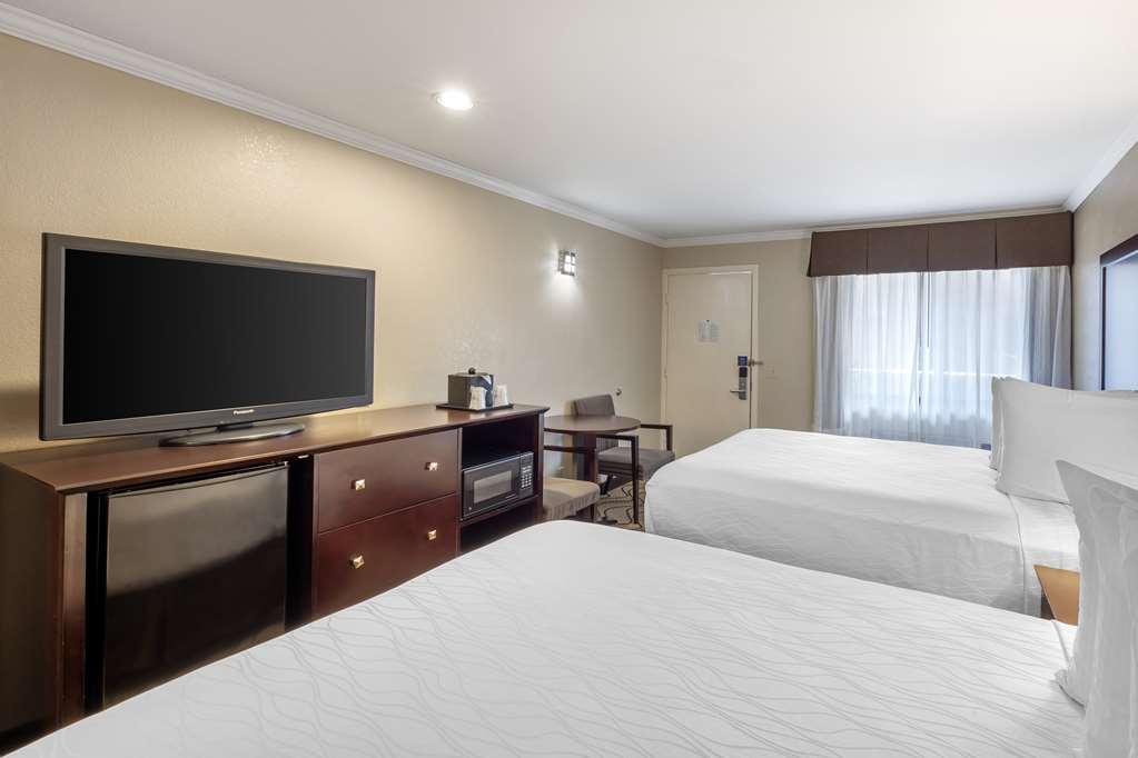 Best Western Plus Orchid Hotel & Suites - photo 62