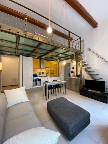 Appartamento Al Teatro — 4-Star Luxury Hotel in Livorno, Italy