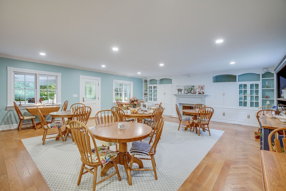 Biddle Point Inn & Event Venue - photo 26