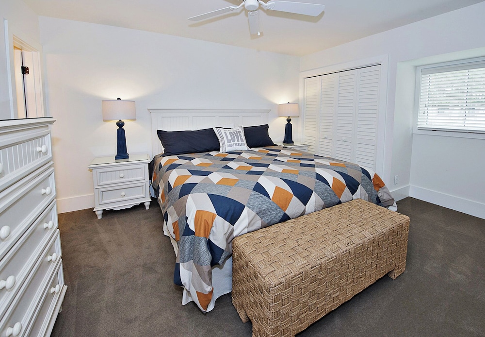 1255 Harbour Town Club at The Sea Pines Resort - photo 4