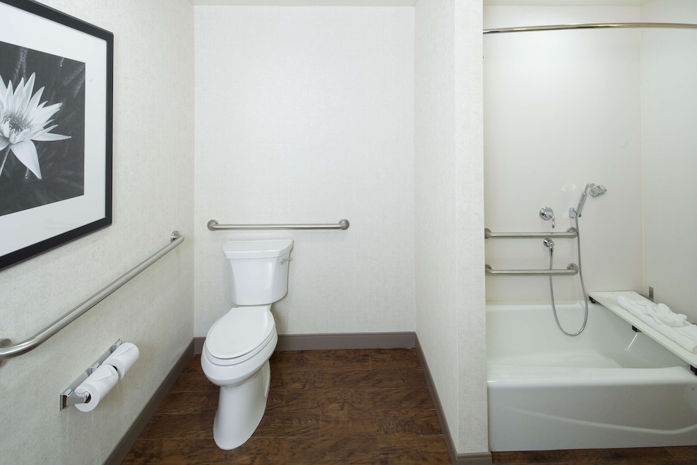 Hilton Garden Inn Longview - photo 35