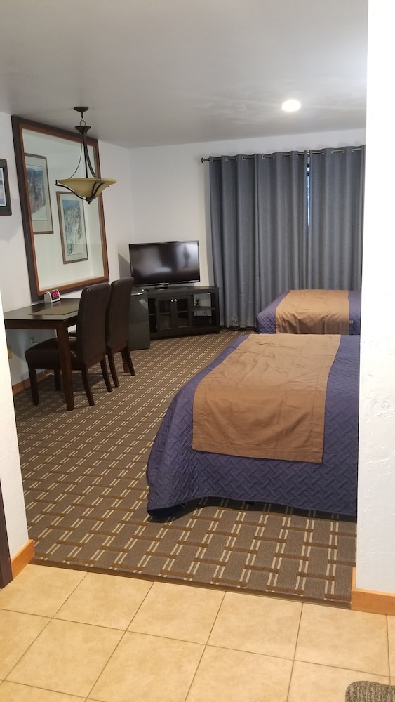 Valley Hi Motel Near Winter Park Visitor Center - photo 6
