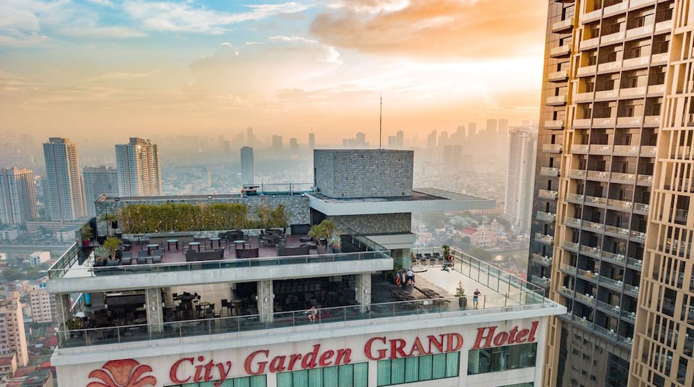 City Garden Grand Hotel in Makati City, Philippines
