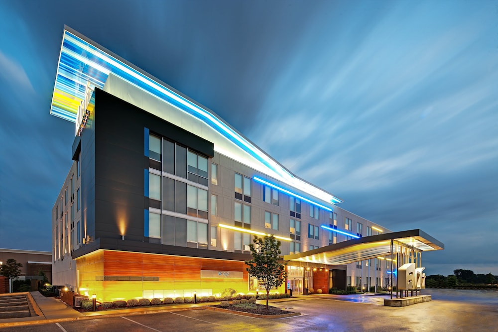 Aloft Bolingbrook - featured photo