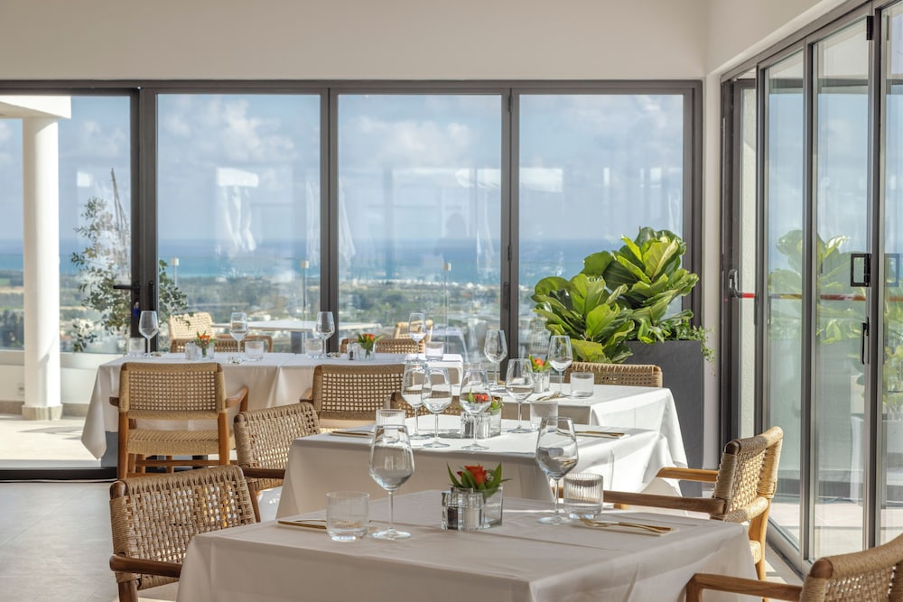 מזון ומשקאות