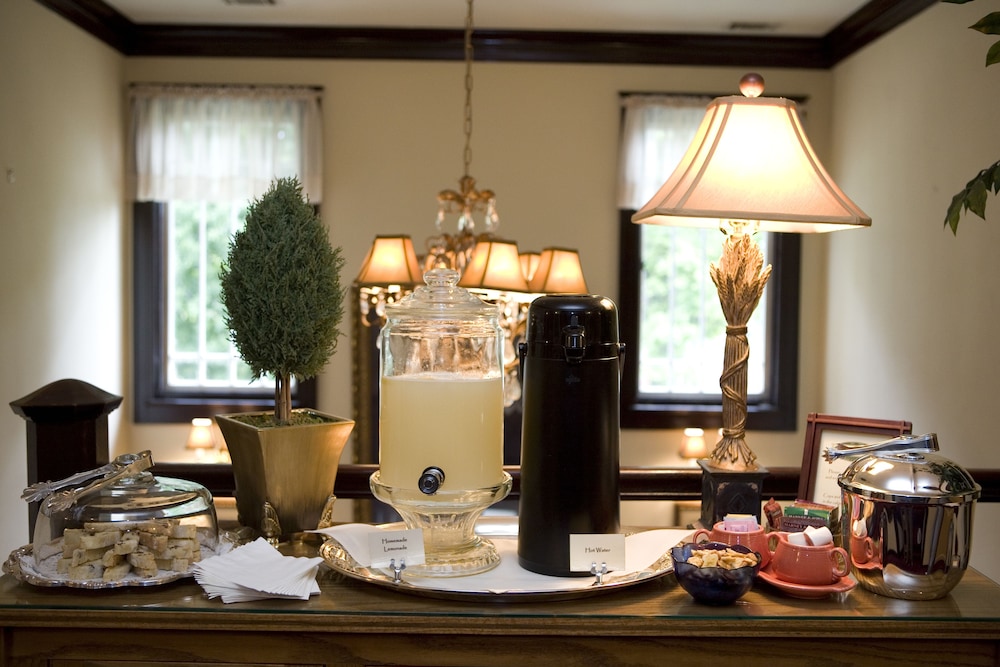 The Belvedere Inn & Restaurant - photo 48
