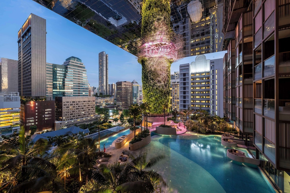 Pan Pacific Orchard — 5-Star Luxury Hotel in Singapore, Singapore
