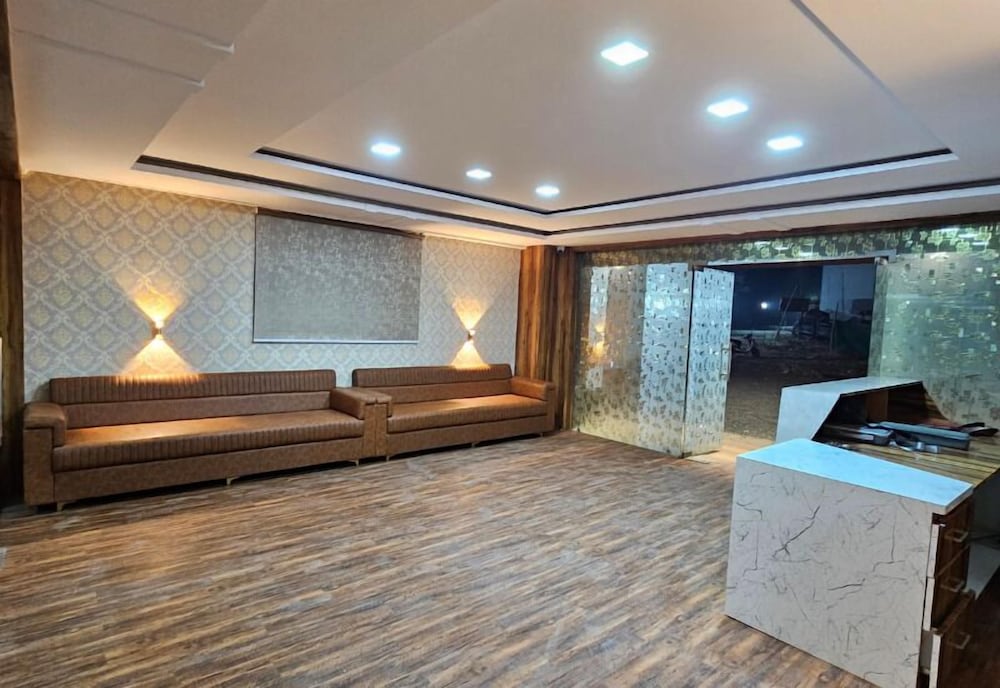 Hotel Park View Pithampur in Pithampur, India